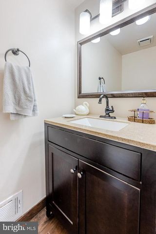 2320 ROSEDOWN DR, Reston, VA 20191