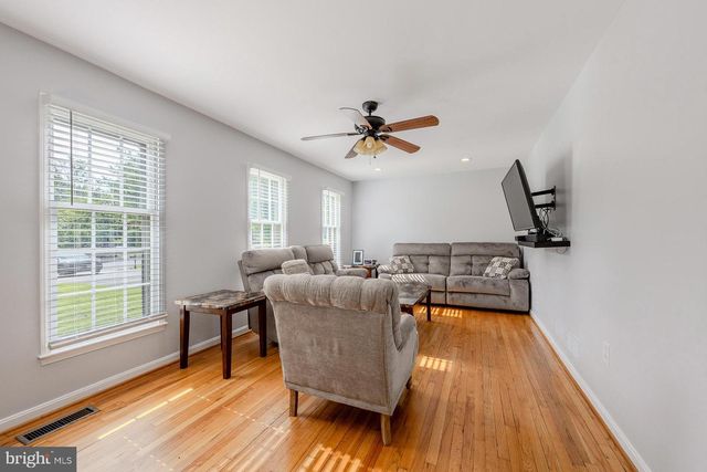 2320 ROSEDOWN DR, Reston, VA 20191