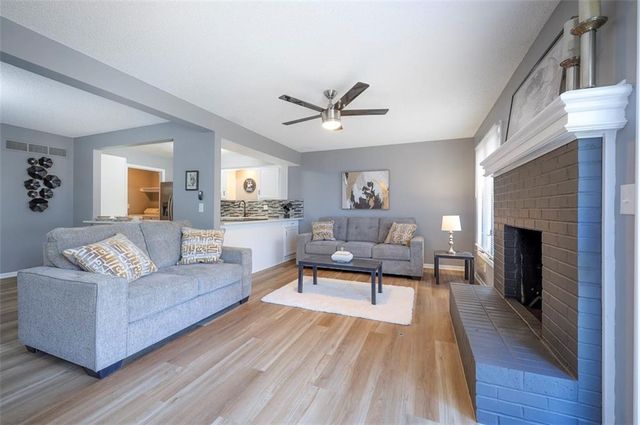 10812 W 116th Street, Overland Park, KS 66210