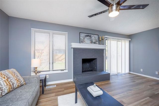 10812 W 116th Street, Overland Park, KS 66210