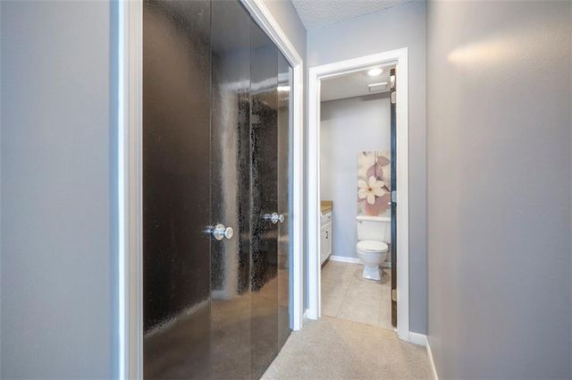 10812 W 116th Street, Overland Park, KS 66210