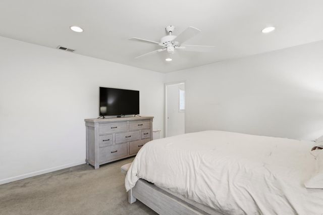 3201 Bonita Dr, Sacramento, CA 95821