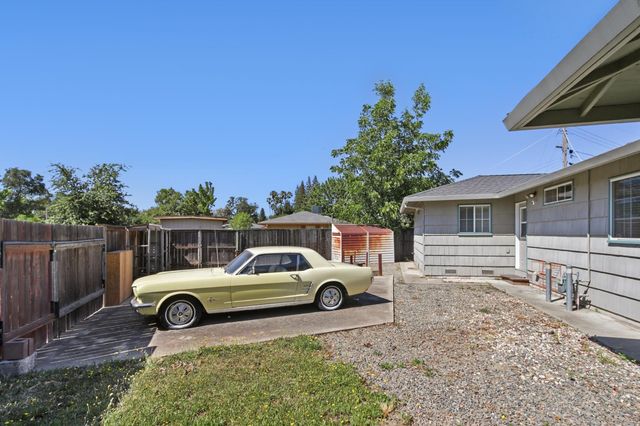 3201 Bonita Dr, Sacramento, CA 95821