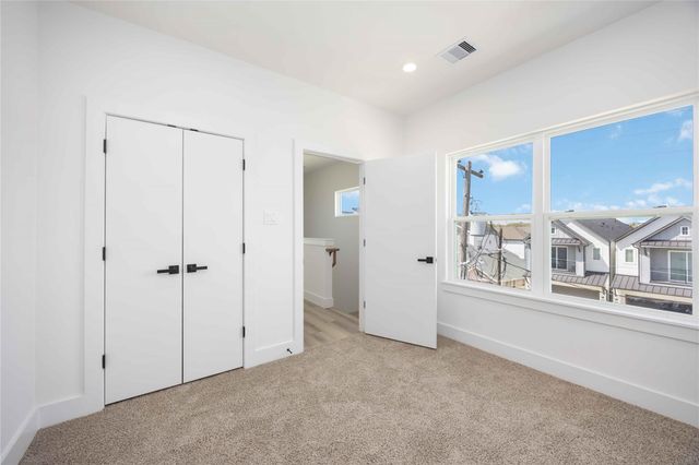 6735 Peerless Street C, Houston, TX 77021