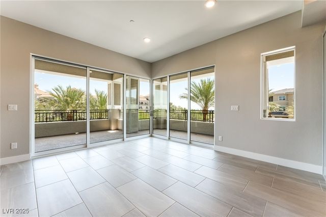 128 Los Cabos Drive 302, Las Vegas, NV 89144