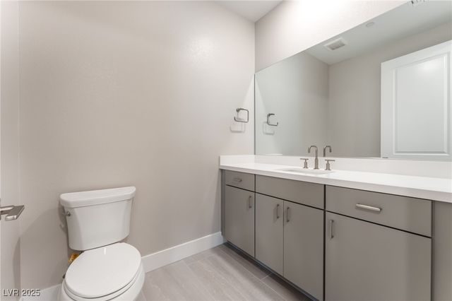 128 Los Cabos Drive 302, Las Vegas, NV 89144