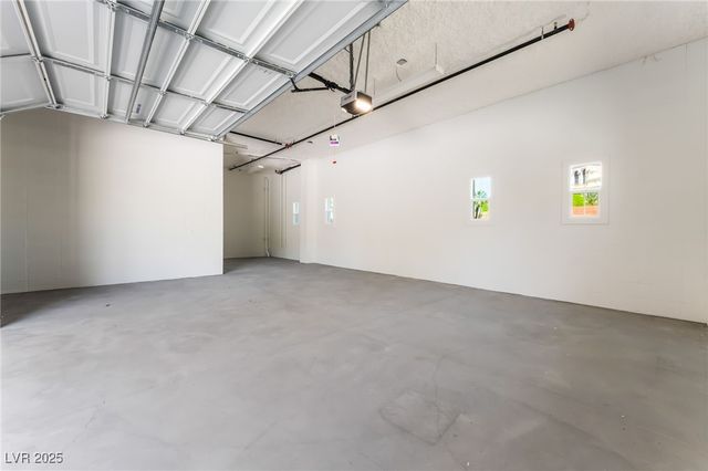 128 Los Cabos Drive 302, Las Vegas, NV 89144