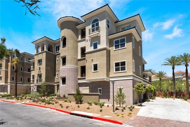 128 Los Cabos Drive 302, Las Vegas, NV 89144