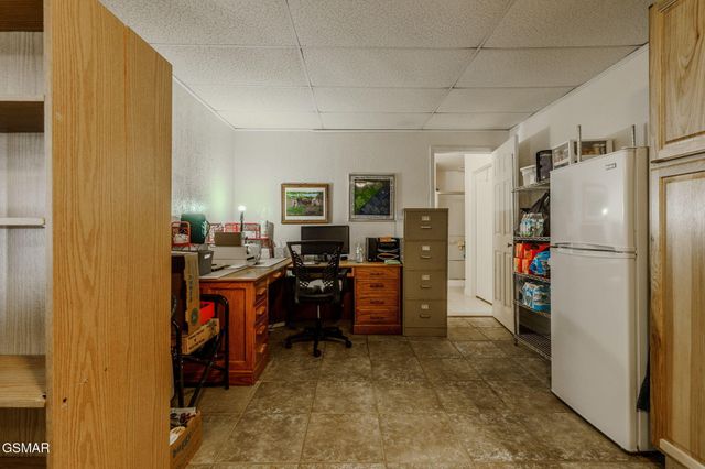 940 Hilltop Lane, Kodak, TN 37764