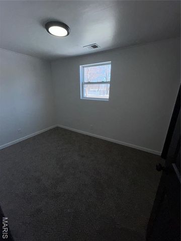 2116 Doris Avenue, Cahokia, IL 62206