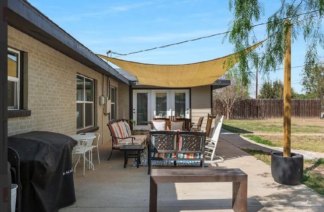 1214 S 13th Avenue, Edinburg, TX 78539