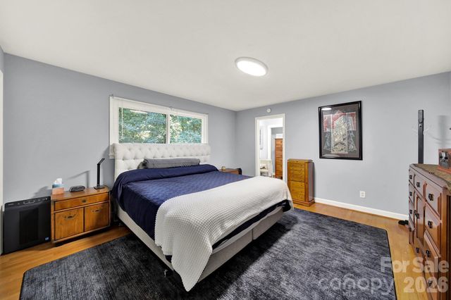 2311 Laurelwood Circle, Charlotte, NC 28214