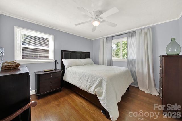 2311 Laurelwood Circle, Charlotte, NC 28214