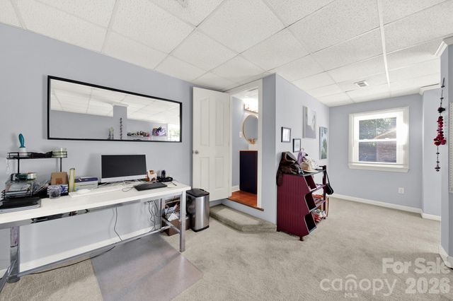 2311 Laurelwood Circle, Charlotte, NC 28214