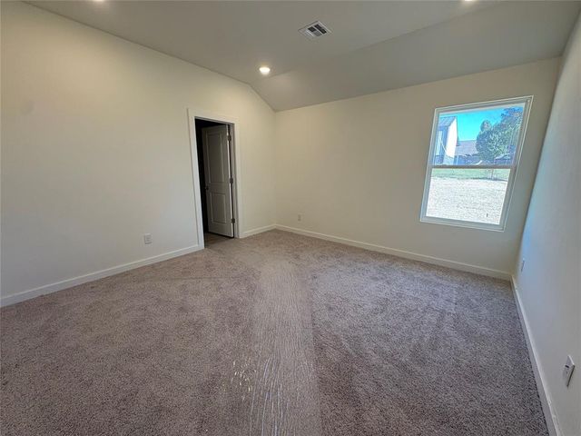 10116 Pennington Street, Harrah, OK 73045