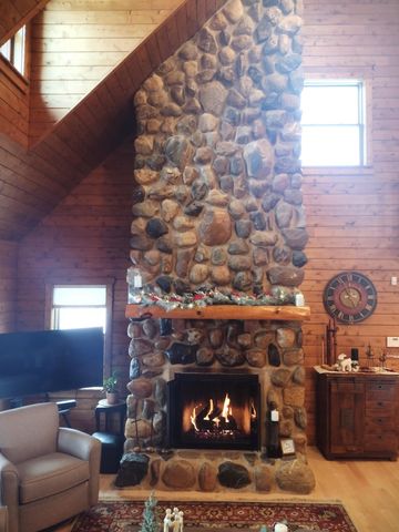 6311 142nd Avenue, Laketown Twp, MI 49423