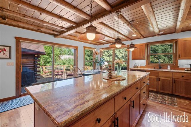 6311 142nd Avenue, Laketown Twp, MI 49423