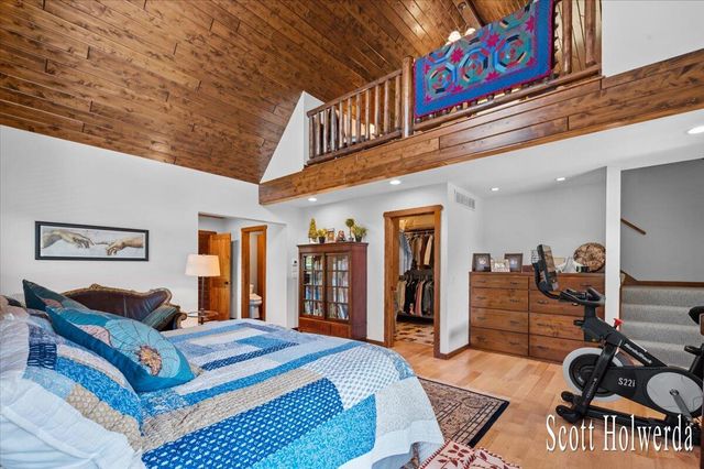 6311 142nd Avenue, Laketown Twp, MI 49423