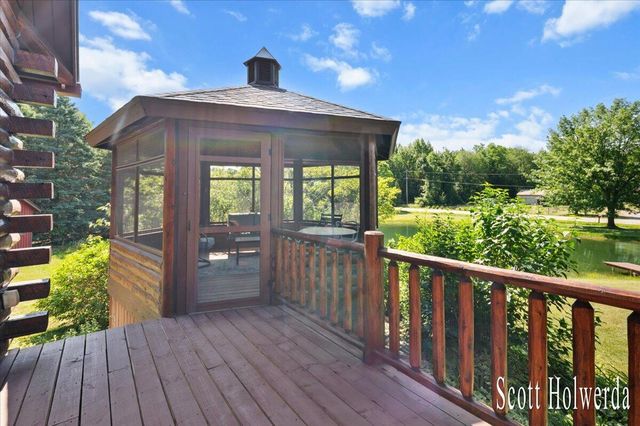 6311 142nd Avenue, Laketown Twp, MI 49423