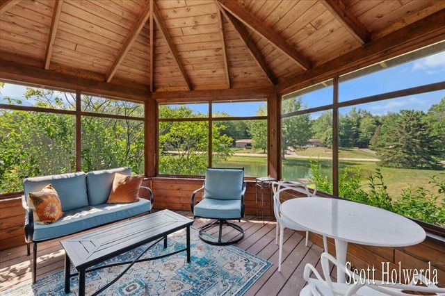 6311 142nd Avenue, Laketown Twp, MI 49423