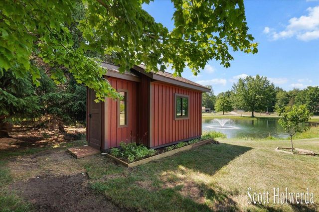 6311 142nd Avenue, Laketown Twp, MI 49423