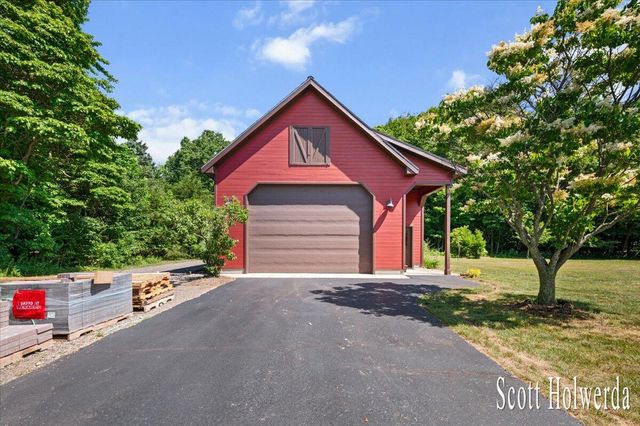 6311 142nd Avenue, Laketown Twp, MI 49423