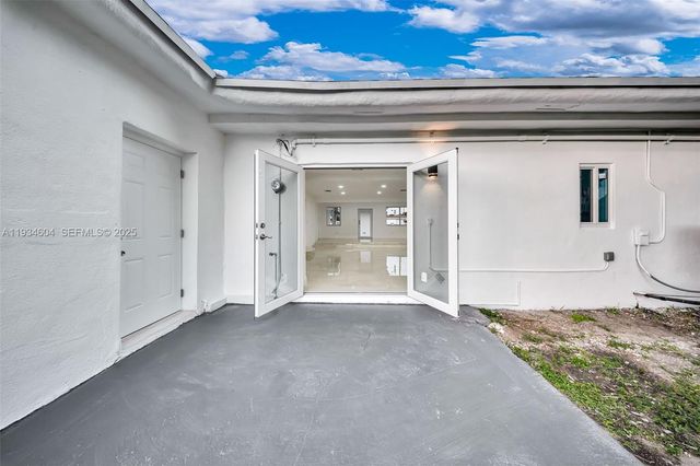 2410 NW 155th Ter, Miami Gardens, FL 33054