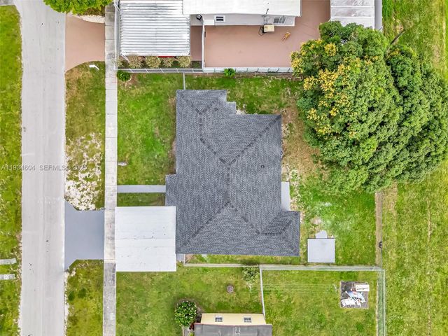 2410 NW 155th Ter, Miami Gardens, FL 33054