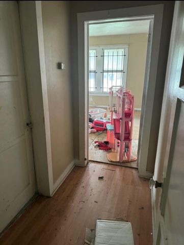 3017 Retta St, Houston, TX 77026