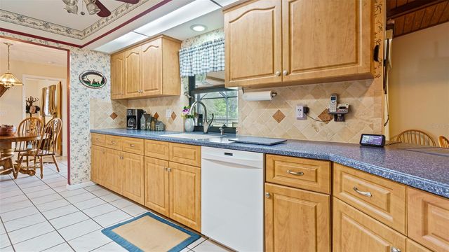 8150 DOSONTE LANE, North Fort Myers, FL 33917