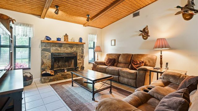 8150 DOSONTE LANE, North Fort Myers, FL 33917