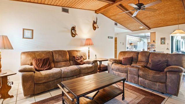 8150 DOSONTE LANE, North Fort Myers, FL 33917