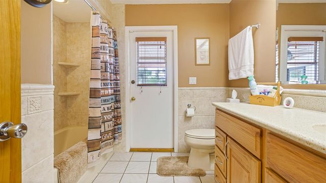 8150 DOSONTE LANE, North Fort Myers, FL 33917