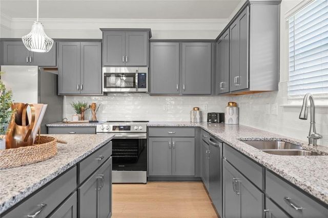 105 Rory Drive, Calhoun, GA 30701