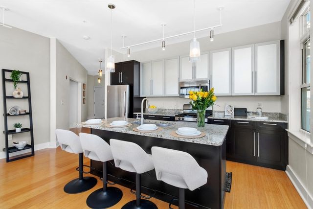 1188 Broadway 403, Somerville, MA 02144