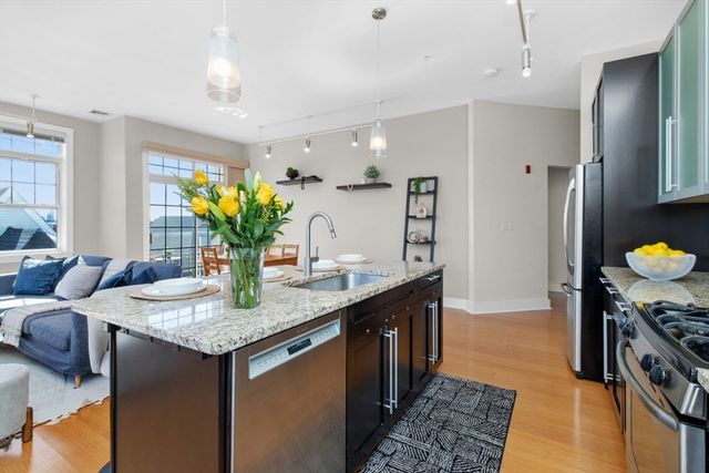 1188 Broadway 403, Somerville, MA 02144