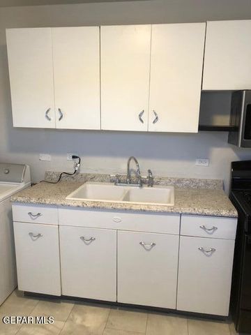 1307 Chadbourne, El Paso, TX 79903