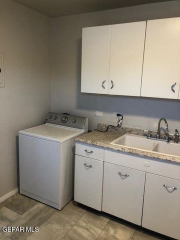 1307 Chadbourne, El Paso, TX 79903