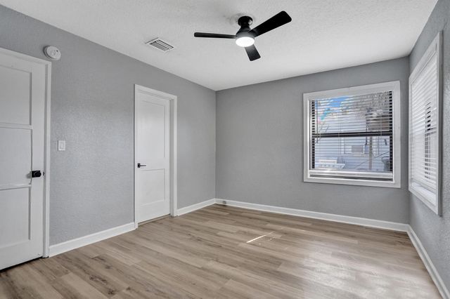 220 Walton Boulevard, West Palm Beach, FL 33405