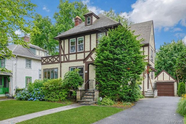 541 Second Avenue, Pelham, NY 10803