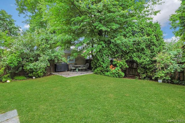 541 Second Avenue, Pelham, NY 10803