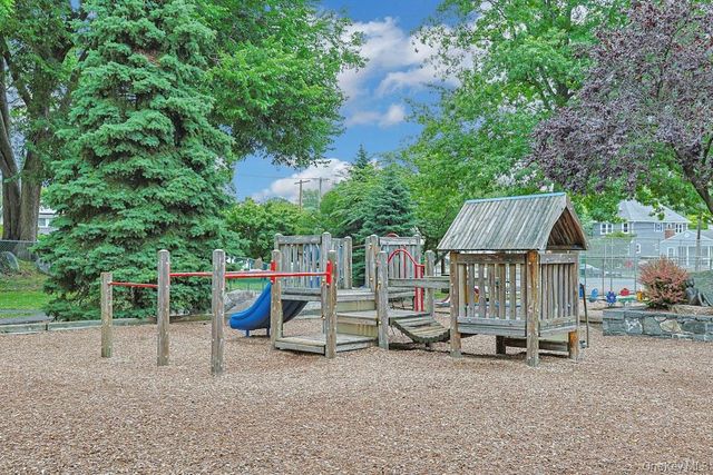 541 Second Avenue, Pelham, NY 10803