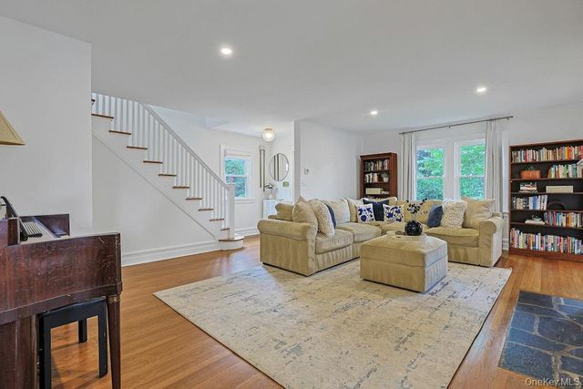541 Second Avenue, Pelham, NY 10803