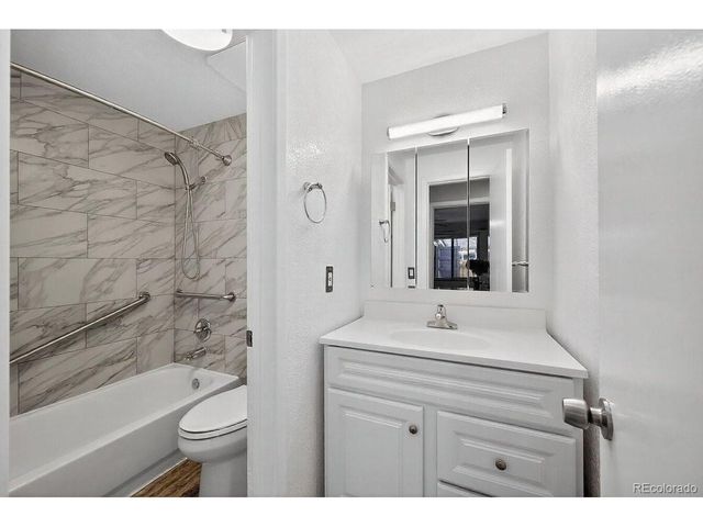 10322 W 59th Ave 1, Arvada, CO 80004