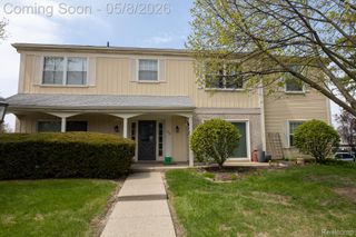 806 Bloomfield Village Boulevard H, Auburn Hills, MI 48326
