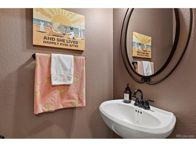 10357 Bluffmont Dr, Lone Tree, CO 80124