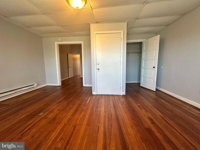 3306 AUCHENTOROLY TER, Baltimore, MD 21217