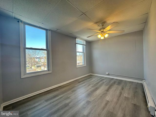 3306 AUCHENTOROLY TER, Baltimore, MD 21217