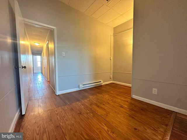 3306 AUCHENTOROLY TER, Baltimore, MD 21217