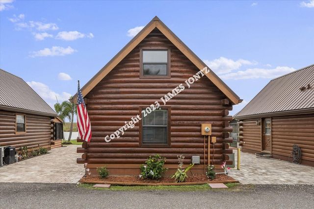 8344 US Highway 441, Okeechobee, FL 34974